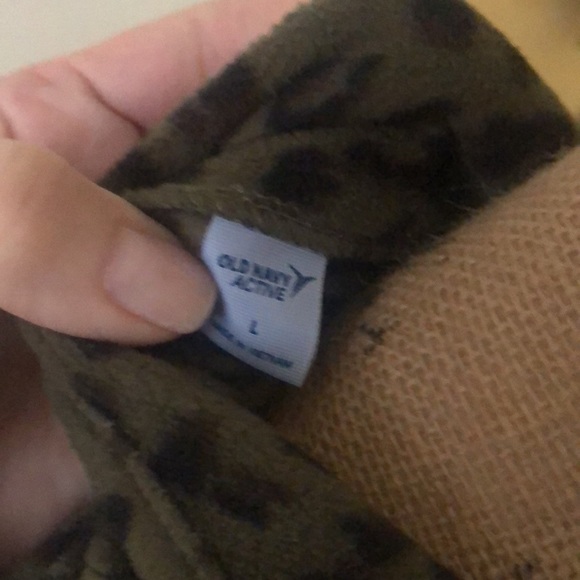 Old Navy Fleece jacket - Picture 3 of 7